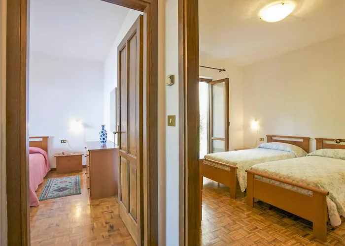 Casa Ornella 펜션 *