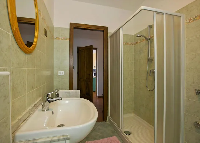 Casa Ornella 펜션 트라레고